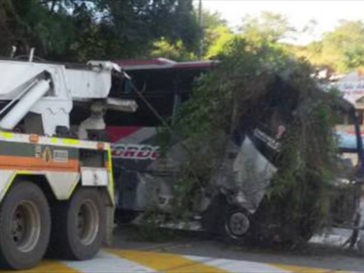 Santander: accidente de bus de Concorde deja tres heridos