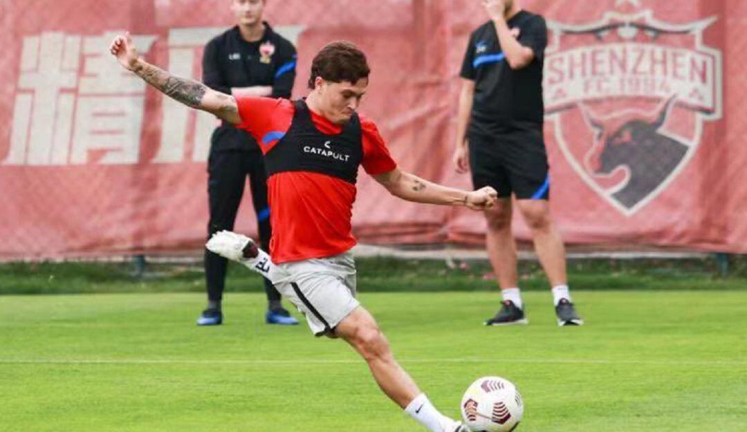 Juan Fernando Quintero marcó su primer gol en el fútbol de China.