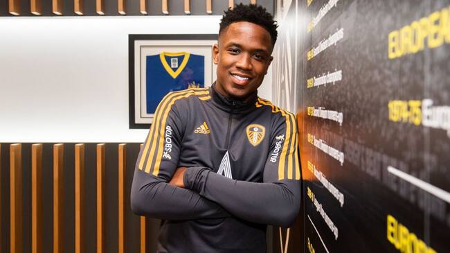 Luis Sinisterra en su presentación como nuevo jugador del Leeds United.