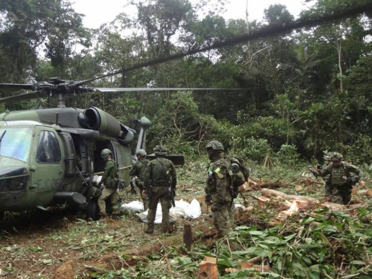 Dos disidentes de las Farc muertos en frontera con Ecuador