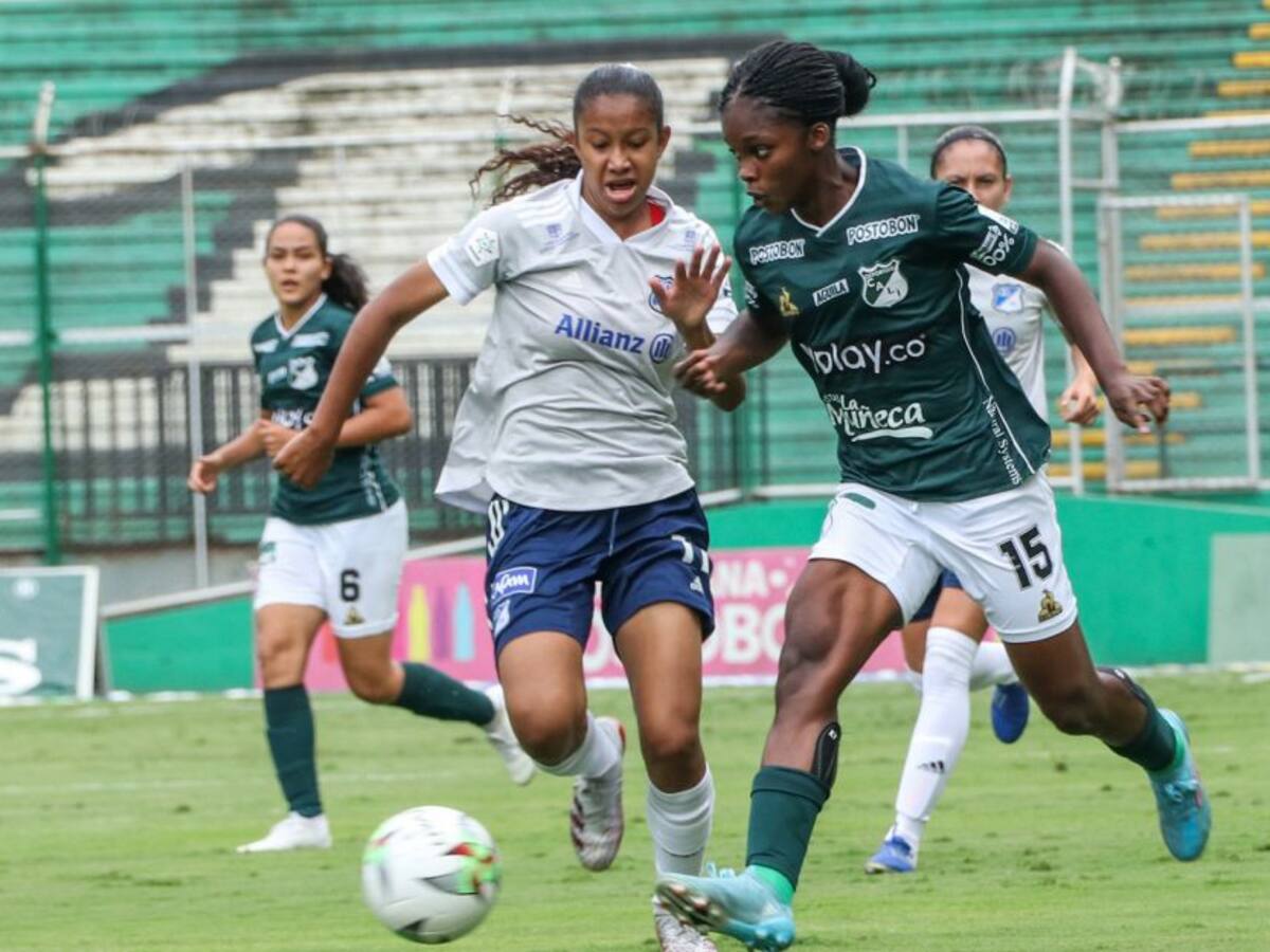 Caicedo: "Impresiona cómo el pie de la jugadora colombiana ha crecido"