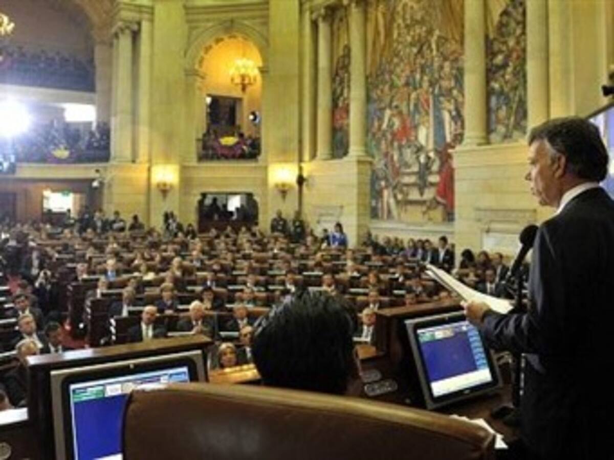 Santos pedirá al Congreso estructurar la justicia para terminar el conflicto