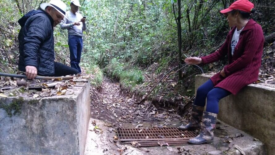 A pesar de que se han presentado lluvias en los últimos días, no ha sido suficiente para recuperar las fuentes hídricas de los acueductos rurales