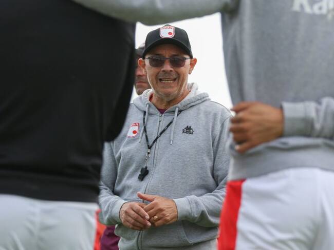 Alfredo Arias, técnico de Santa Fe