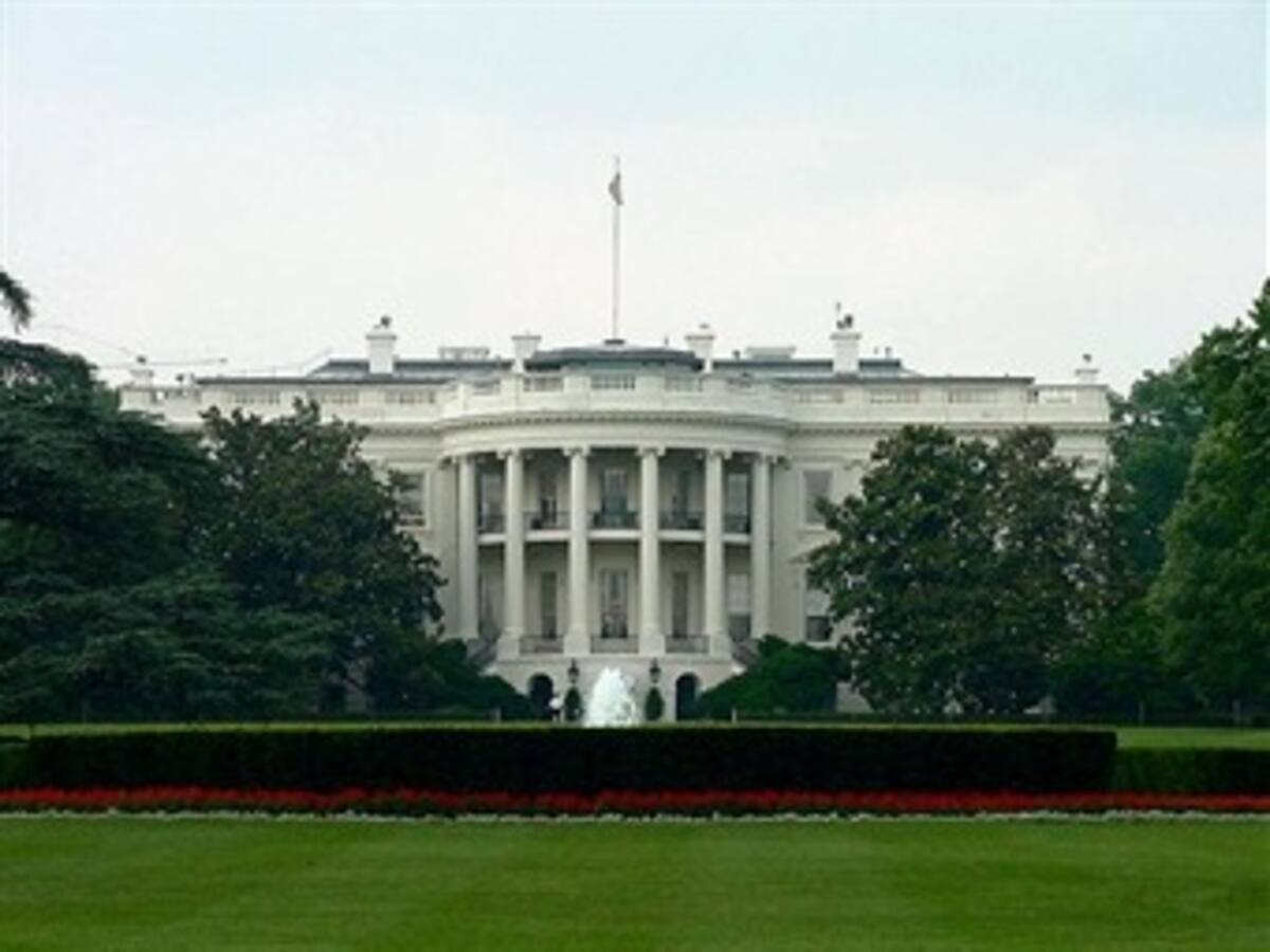 La Casa Blanca niega haber retenido información sobre el alcance del vertido