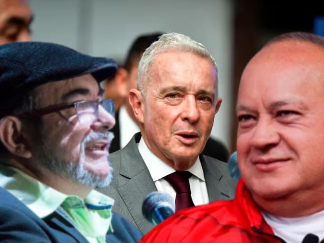 Álvaro Uribe denunció a Diosdado Cabello y Timochenko por celebrar su supuesta “caída” como “mérito” de Iván Cepeda