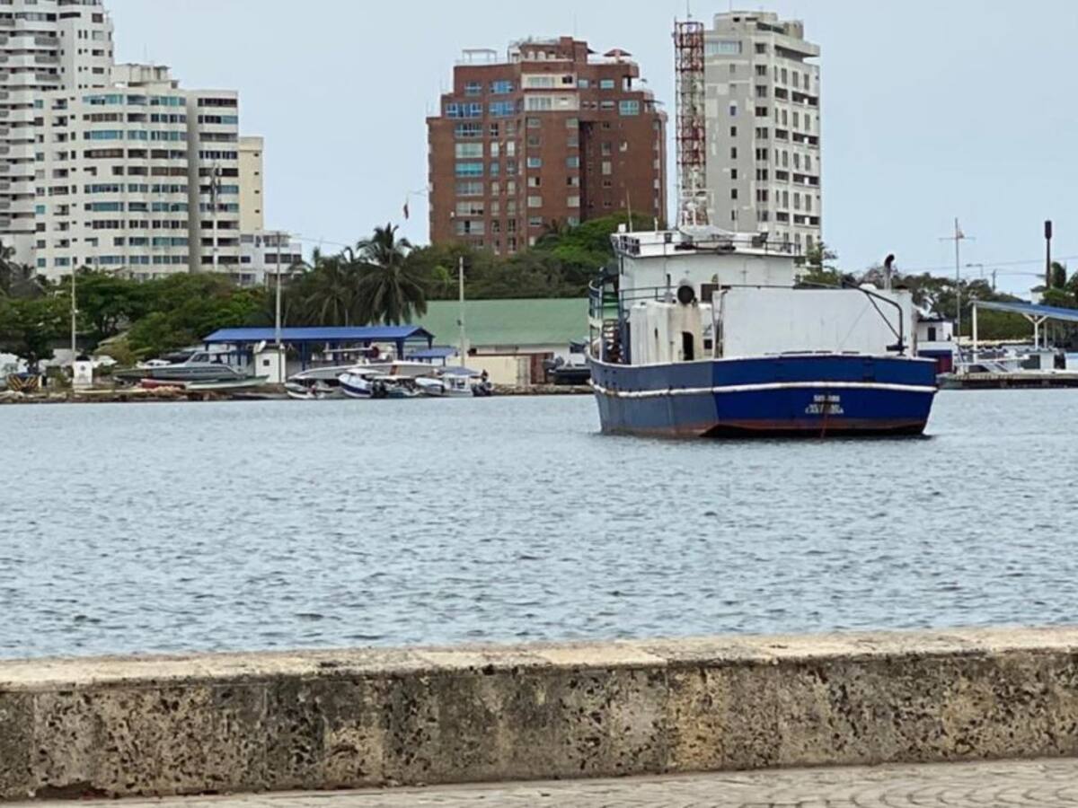 Cambian zona de fondeo del buque ‘Susurro’ en la bahía de Cartagena
