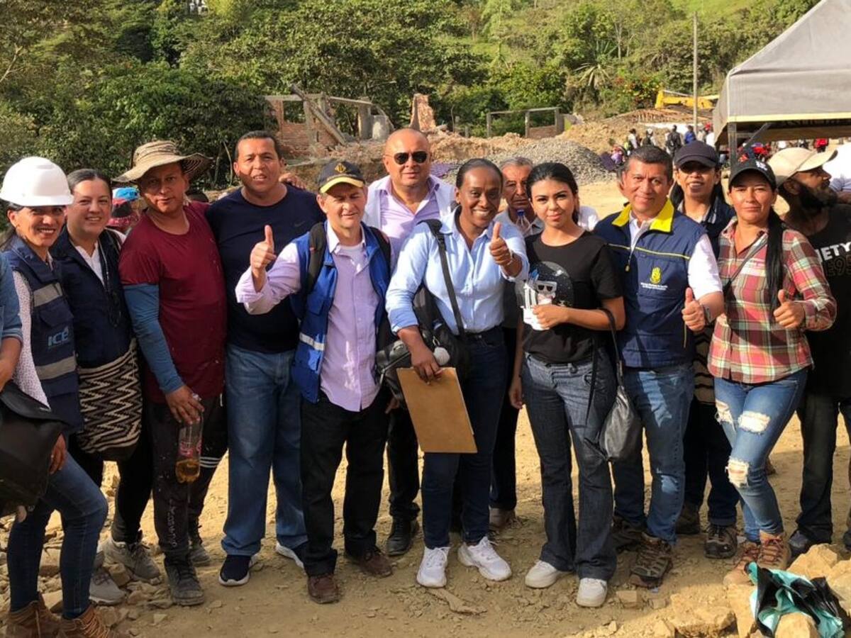 Comunidades levantaron bloqueo en la nueva variante en Rosas, Cauca