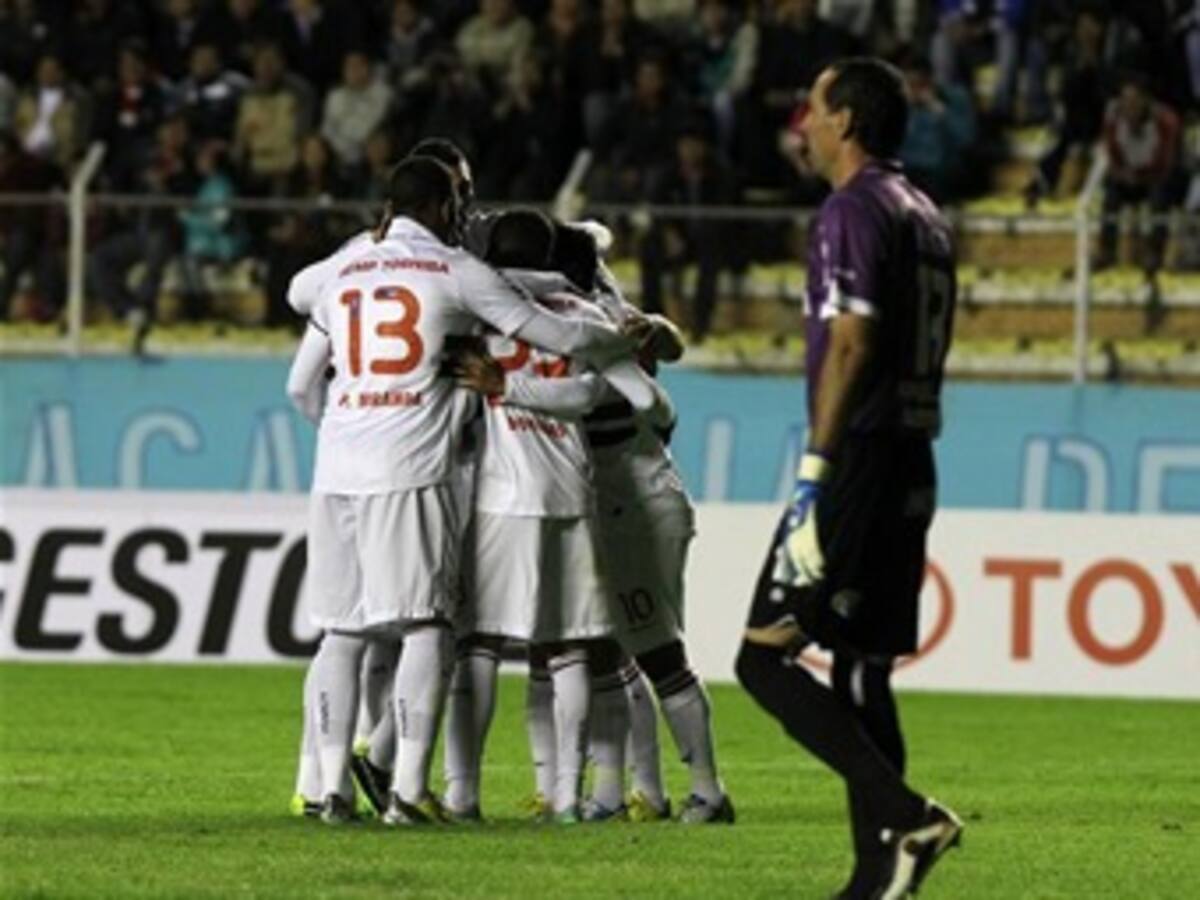 Sao Paulo cayó ante Bolívar pero avanzó en Copa Libertadores
