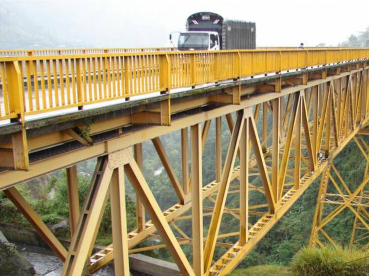 Esta semana paso restringido en la vía hacia el Alto de la Línea