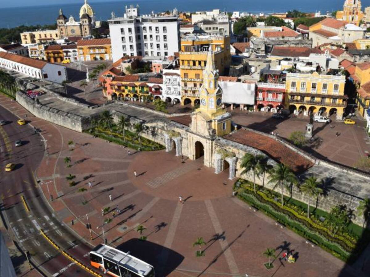 Llegarán más de 90 mil viajeros por avión y en cruceros a Cartagena