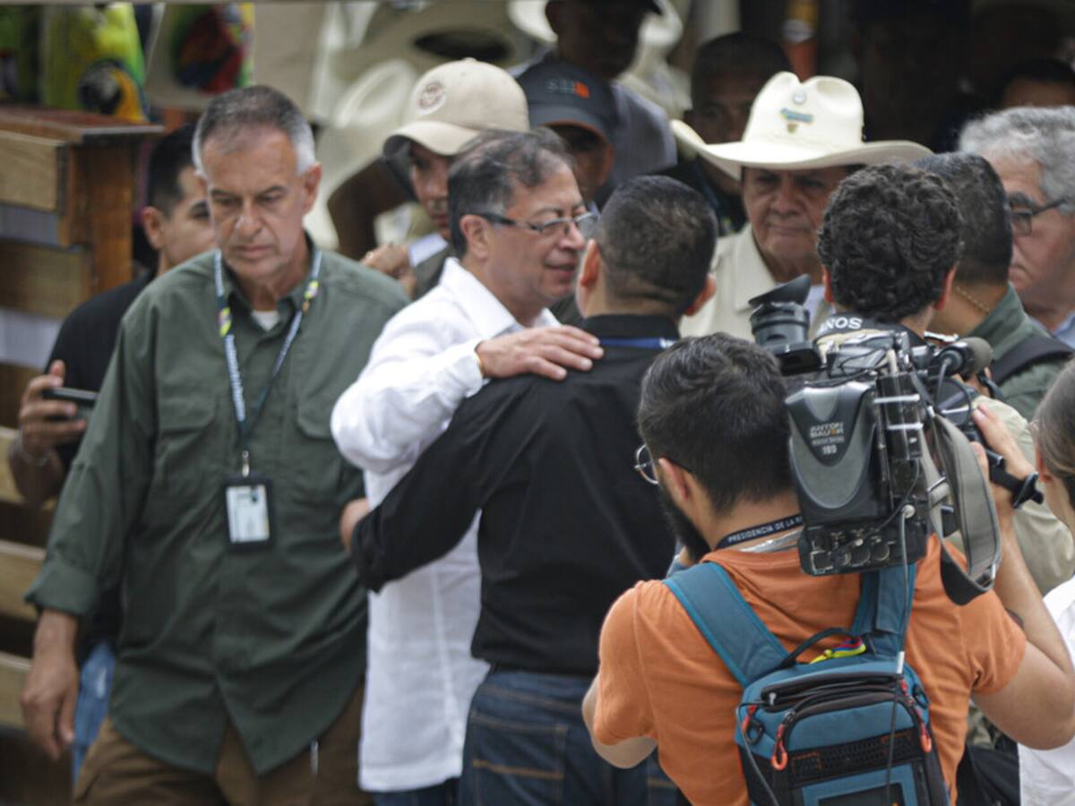 “Estamos listos en lo que podemos”: Petro sobre tormenta ‘Julia’ en San Andrés