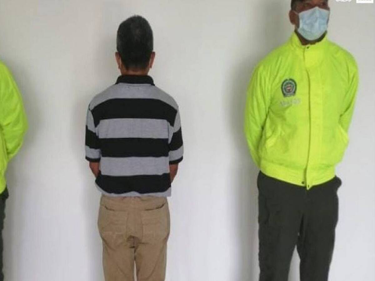 A la cárcel hombre que presuntamente abusó y robó a menores con arma de fuego