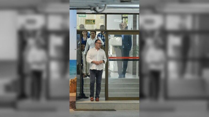 La visita maratónica de la delegación española que investiga el caso Lezo comenzó en la sede principal de la Triple A. Foto: W Radio