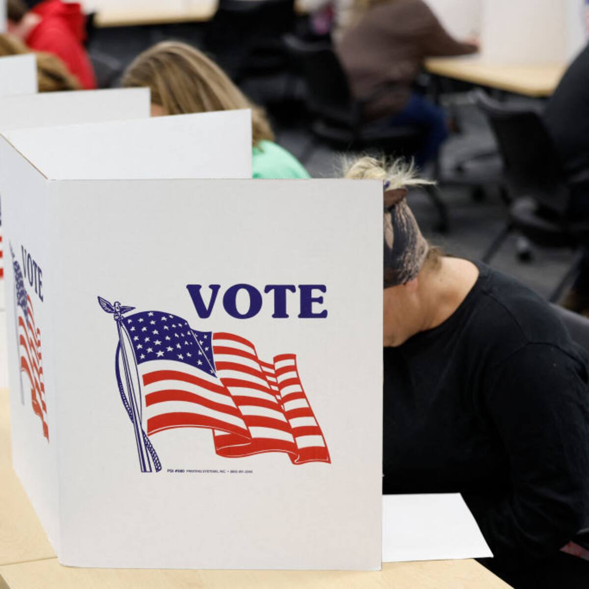 Trump denuncia vulnerabilidades del sistema electoral de EE.UU. y acusa a China de robo de datos