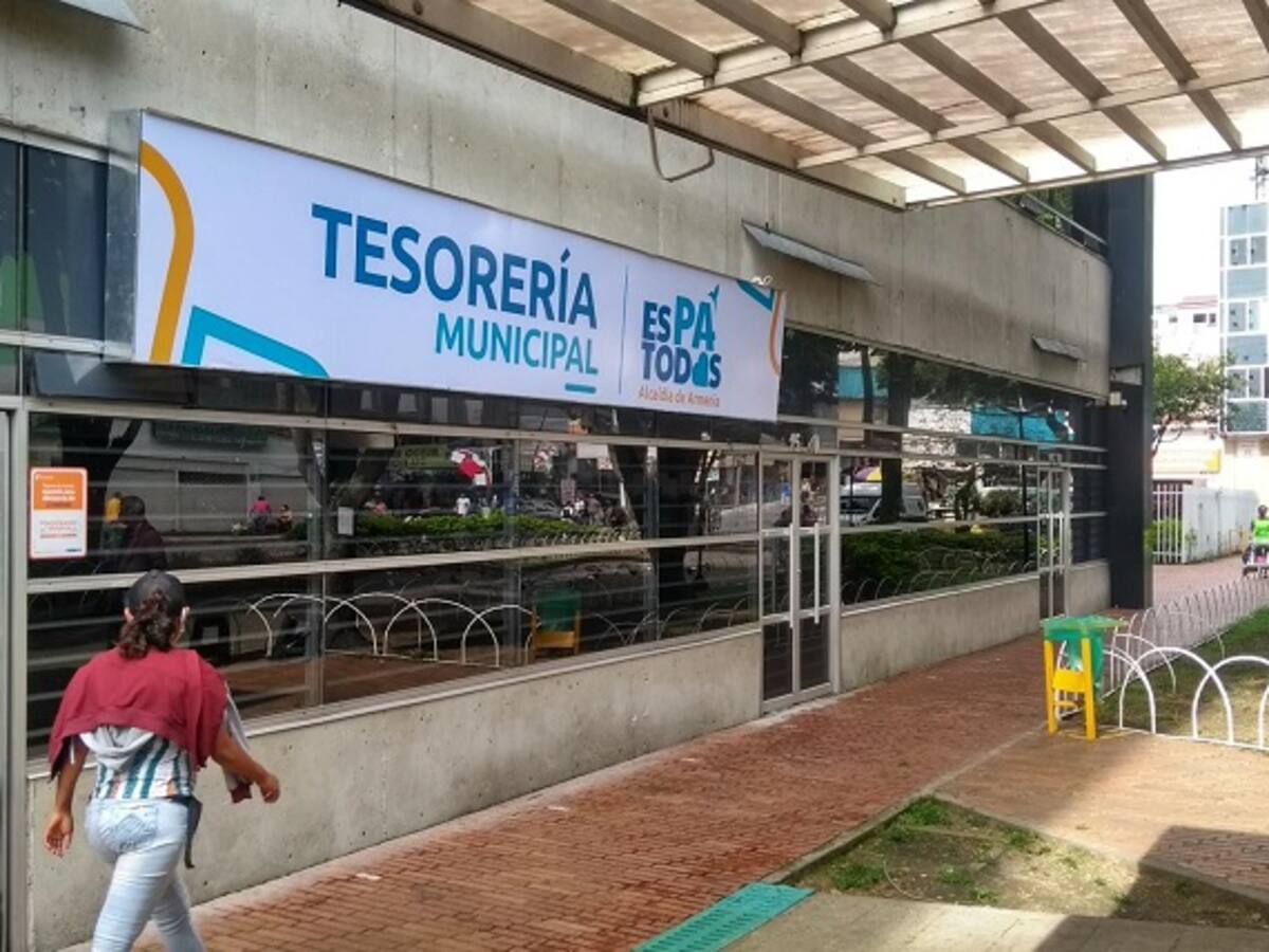 Secretario de Hacienda de Armenia