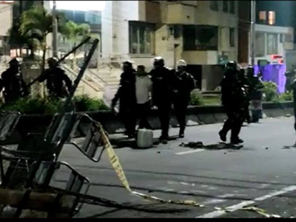 Defensoría intervino para evitar más choques, daños, heridos y capturados