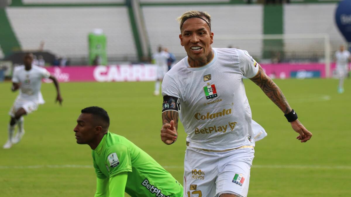 Dayro en la mira del récord: ¿Cuántos goles le faltan para ser el máximo goleador del FPC?