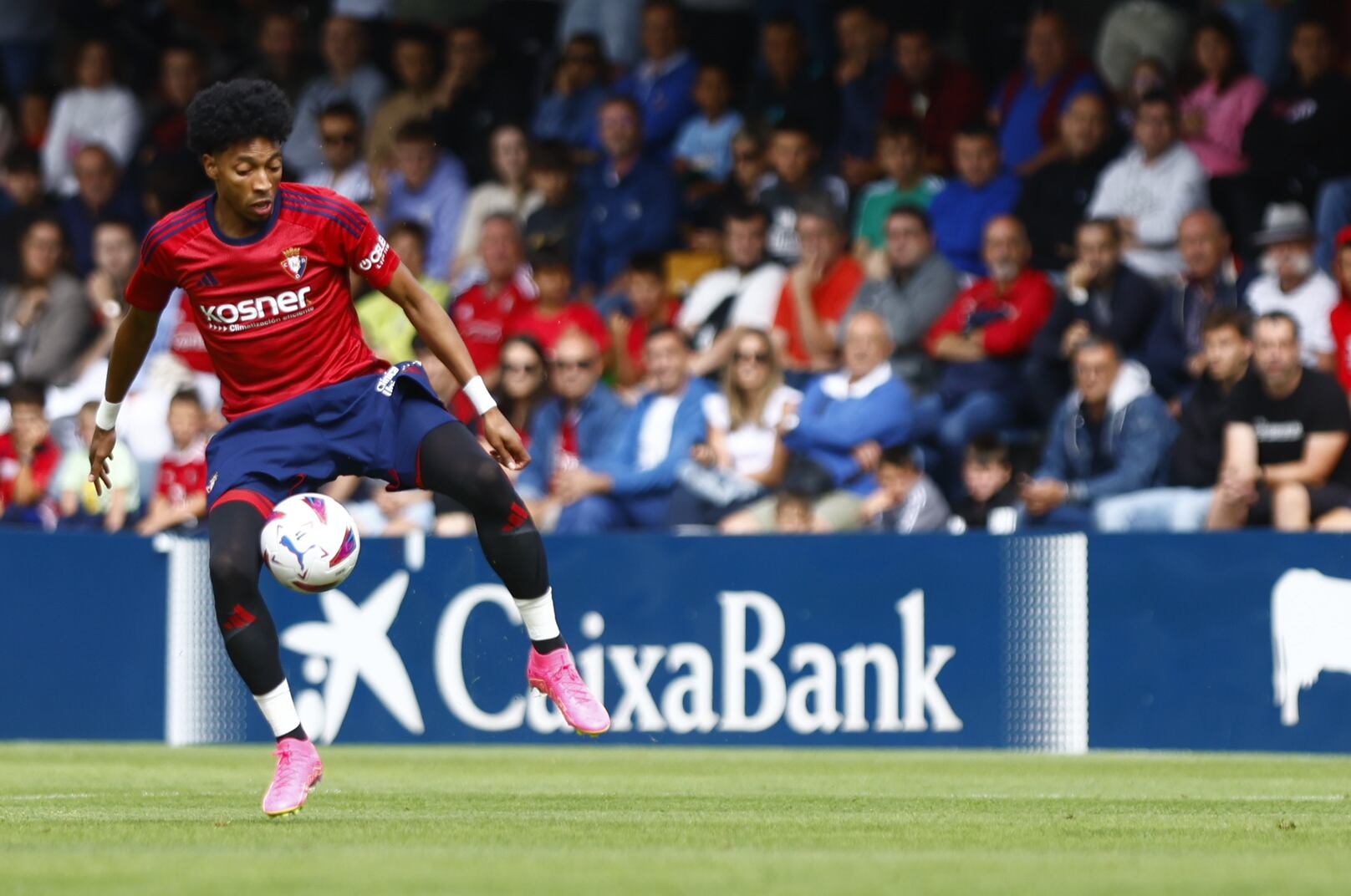 Johan Mojica en el Osasuna | Foto: C.A. Osasuna