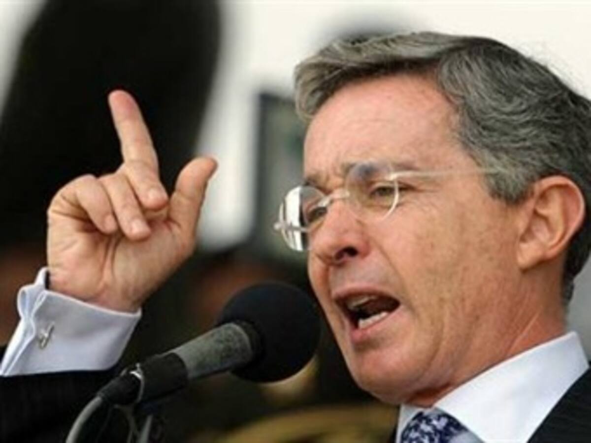 Uribe ya dijo que sí encabezará lista al Senado: Liliana Rendón
