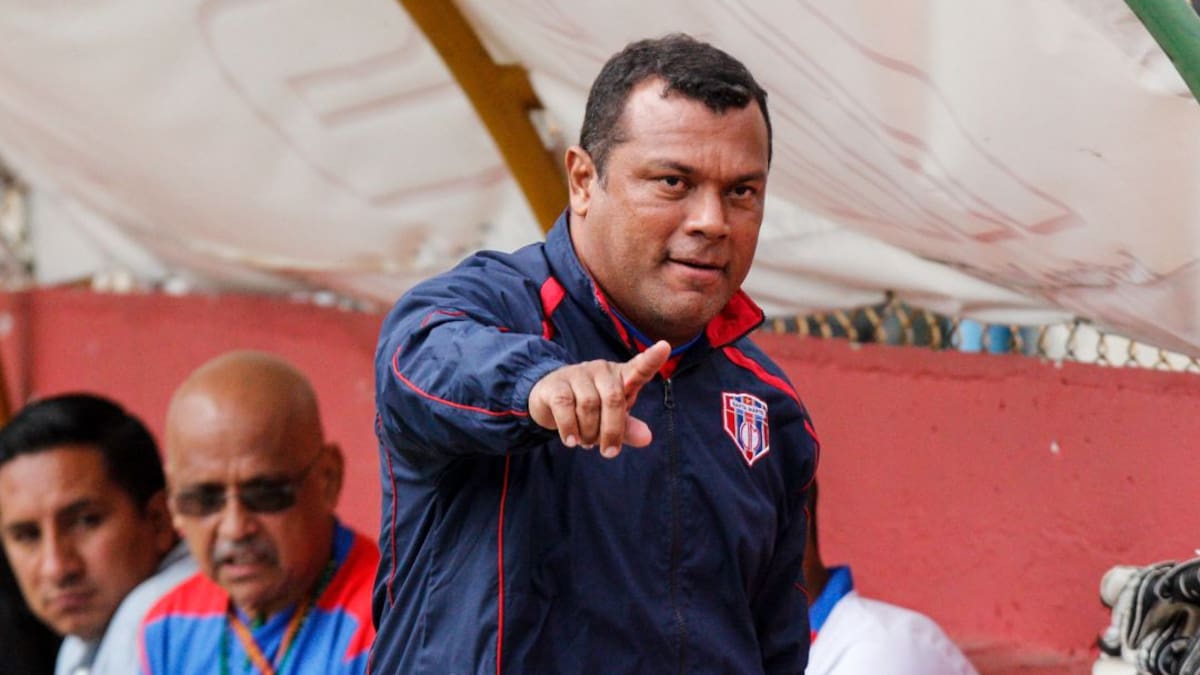 Carlos Silva