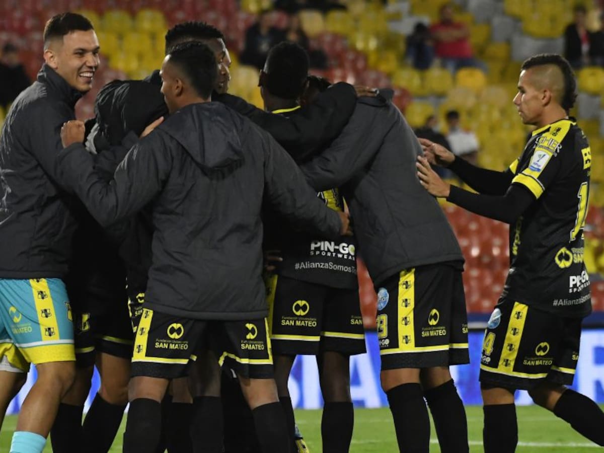 Alianza Petrolera ganó en Bogotá, se metió a los 8 y sacó a Santa Fe