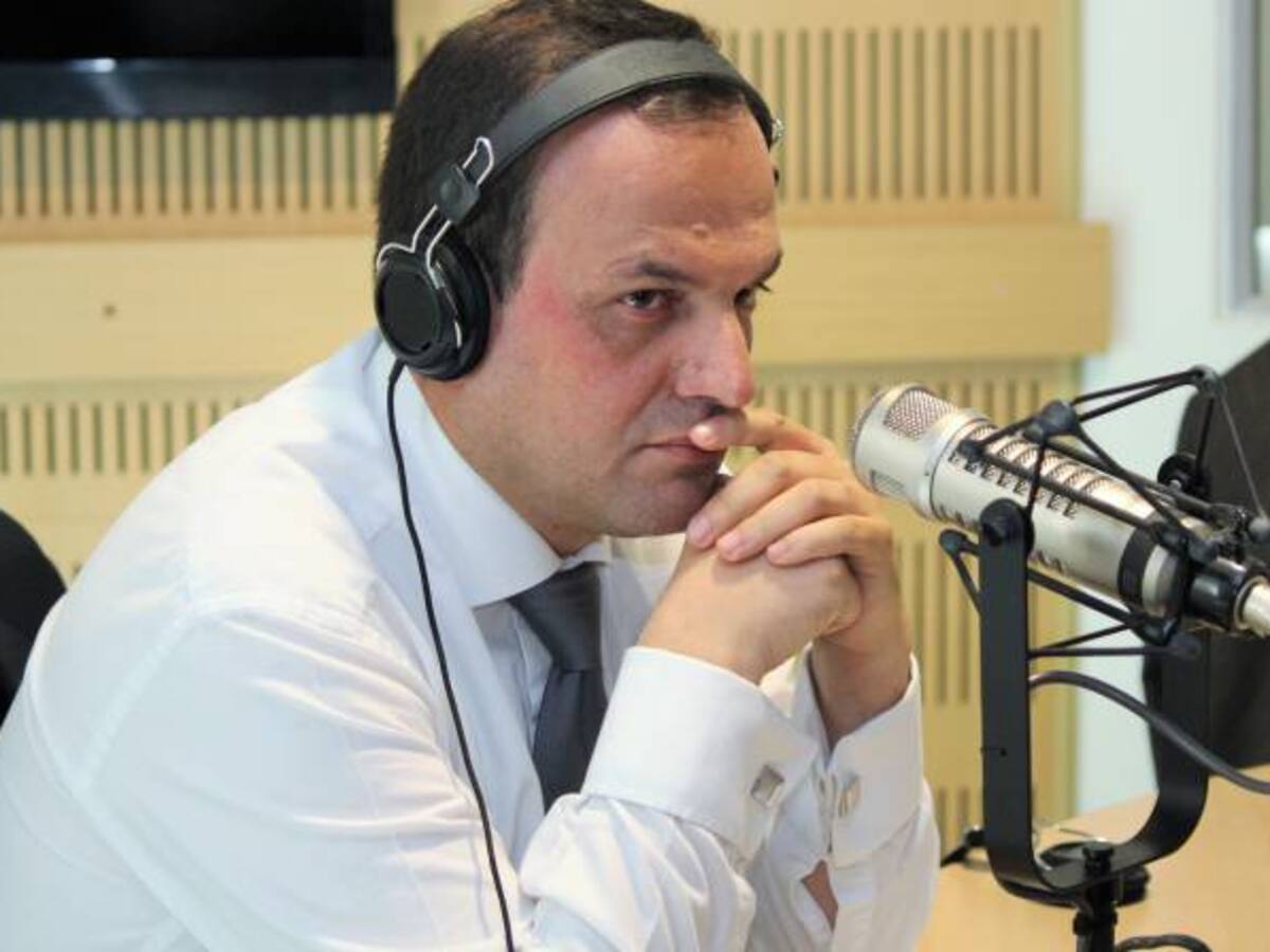 Los colombianos creen en Dios y el cielo, y pocos creen en el infierno