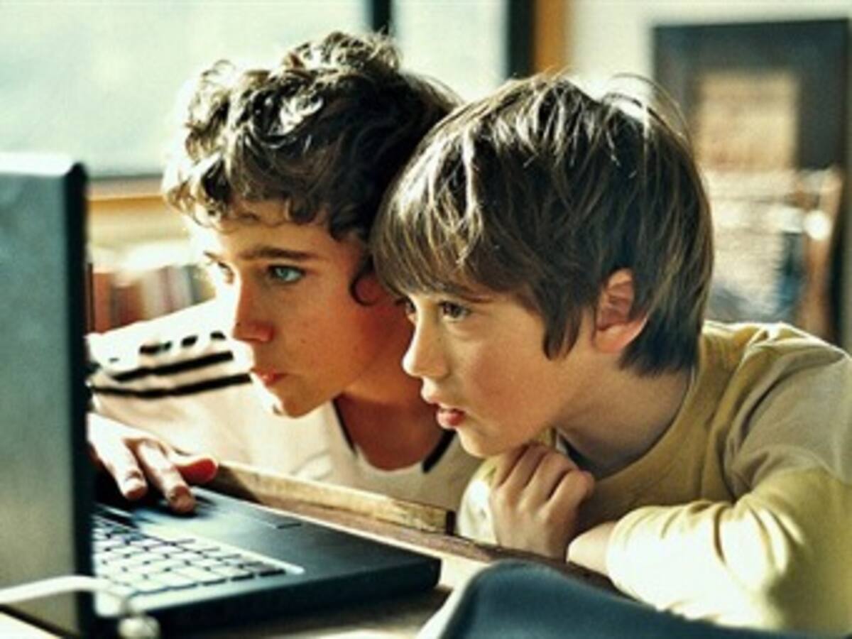 Desde los 9 años bogotanos comienzan uso de Internet ¿sabe en que navegan?
