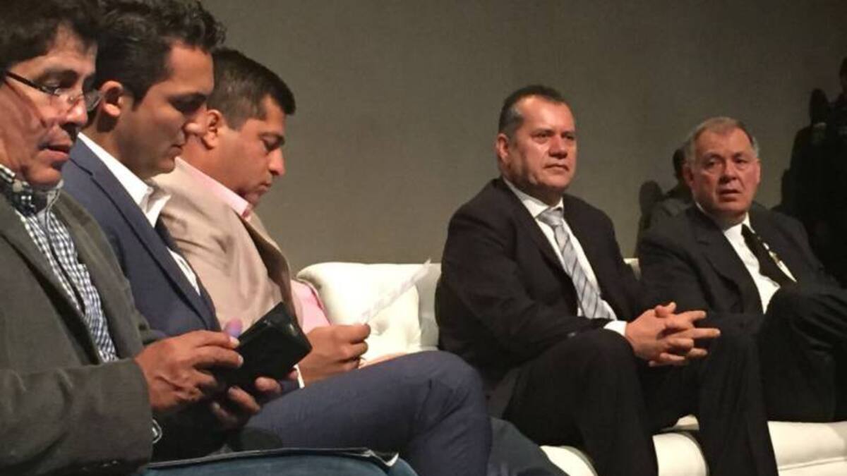 Advertencia del Procurador a los nuevos gobernantes
