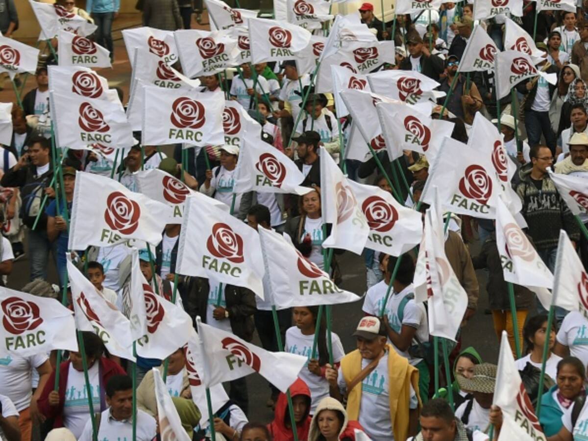 Policía abre investigación por amenazas contra partido Farc