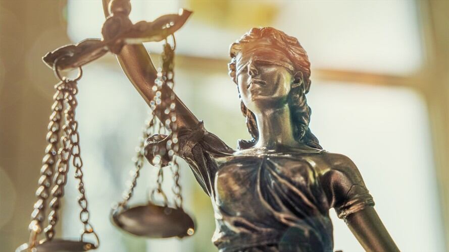 Para que los abogados puedan ejercer su profesión en Colombia, deben aprobar un examen de Estado que deberá realizar el Consejo Superior de la Judicatura. Foto: Getty Images