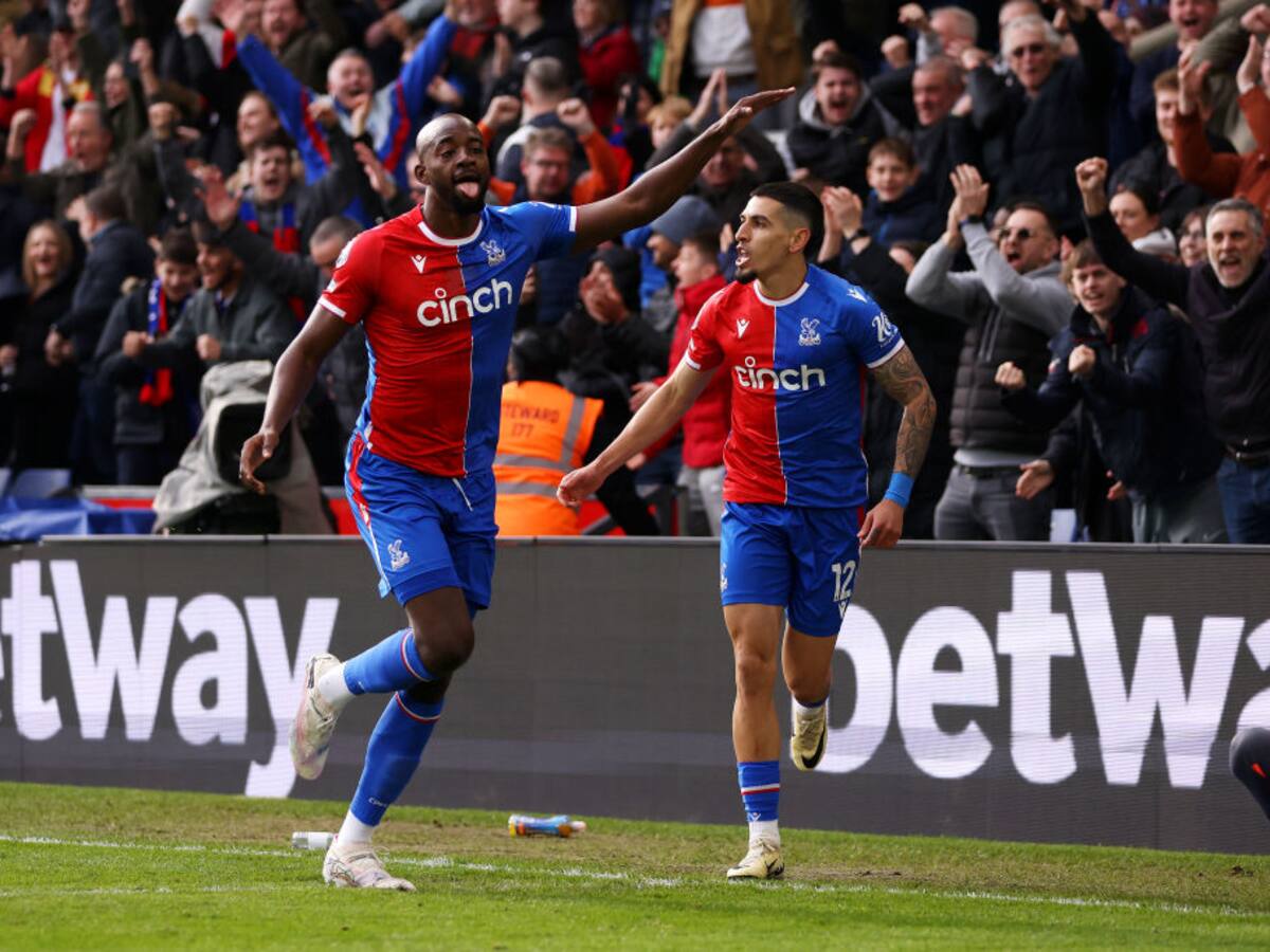 Daniel Muñoz realiza su primera asistencia en Inglaterra en empate de Crystal Palace