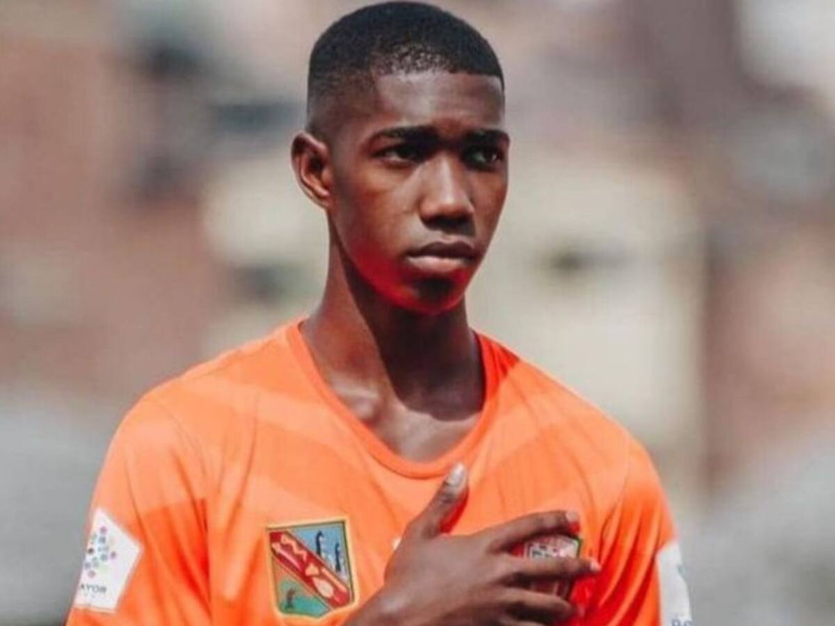 Suárez: "A Yaser puedo ponerle a Pelé y Maradona y no la comparte"