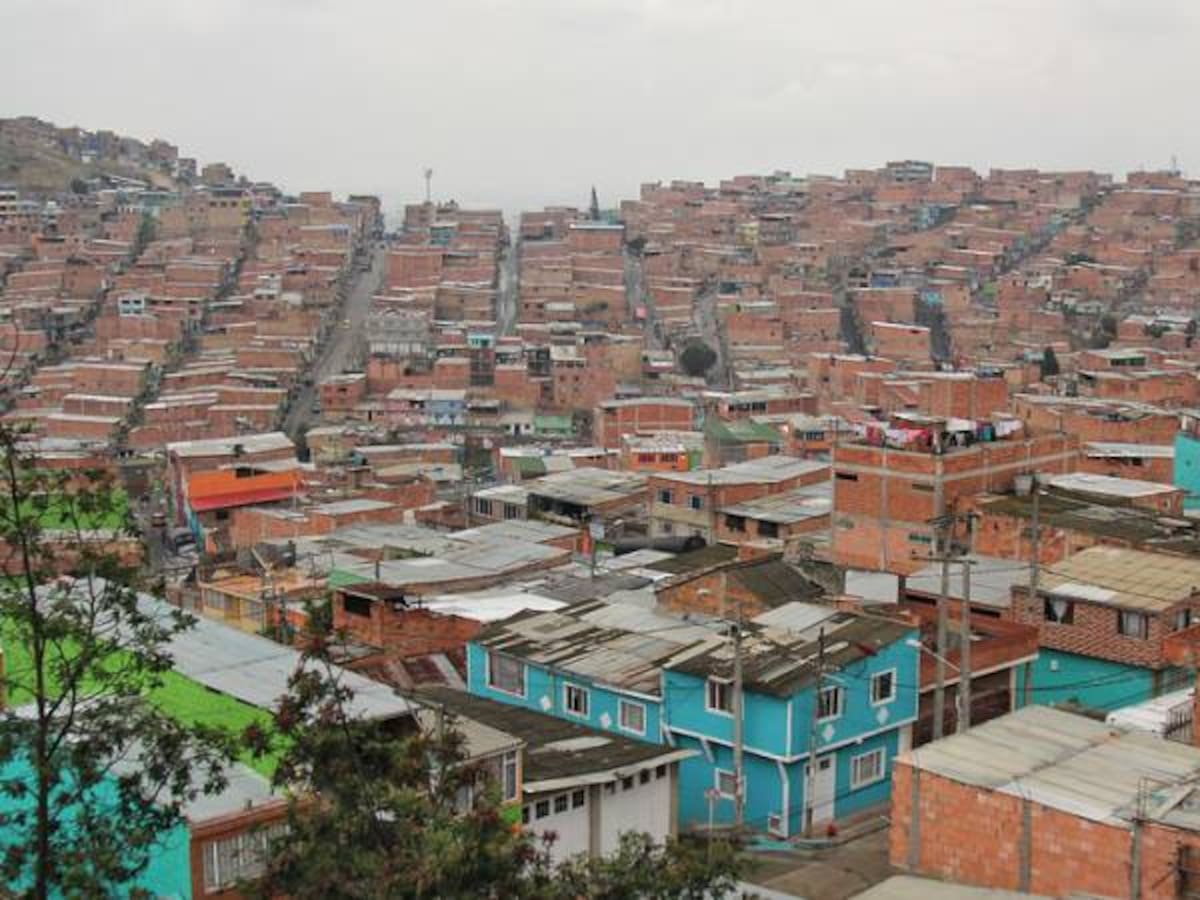Tres días sin agua completan habitantes de Ciudad Bolívar en Bogotá
