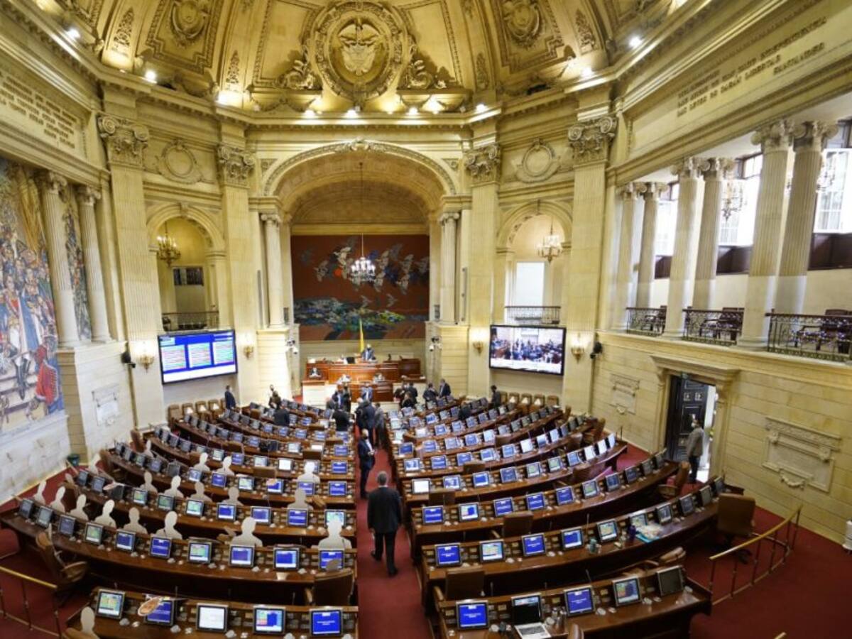 Cámara de Representantes regresa a las sesiones presenciales