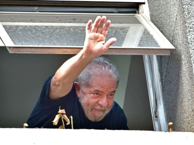 Lula da Silva sale de la cárcel para enfrentar otro caso ante la justicia