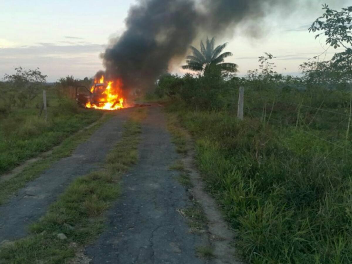 Incineran vehículo de empresa petrolera en Caquetá