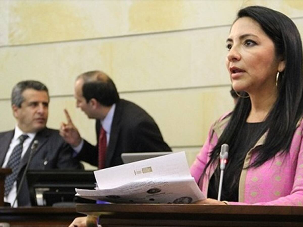 Centro Democrático pide a Santos tomar medidas urgentes en frontera con Venezuela