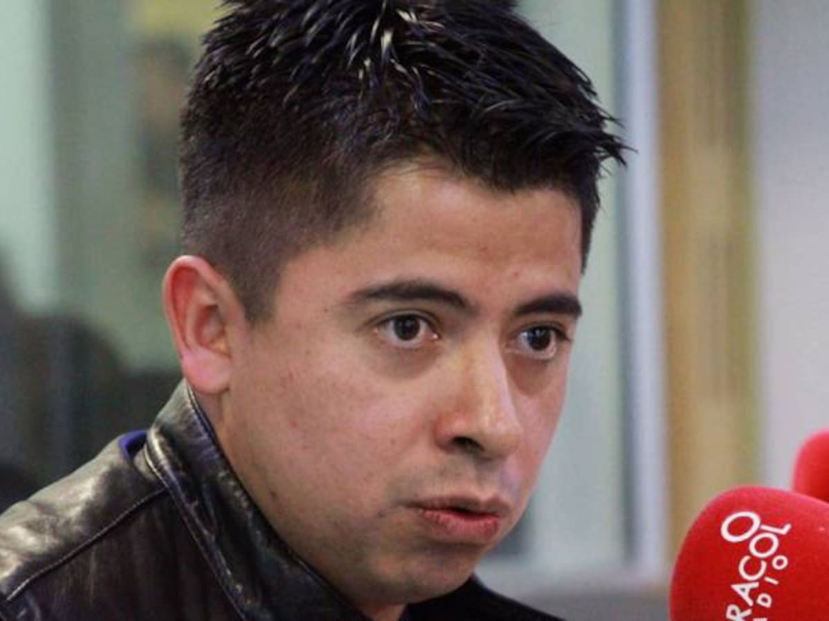 Ariel Ávila asegura que 11 clanes políticos elegirá el 35% del Congreso 