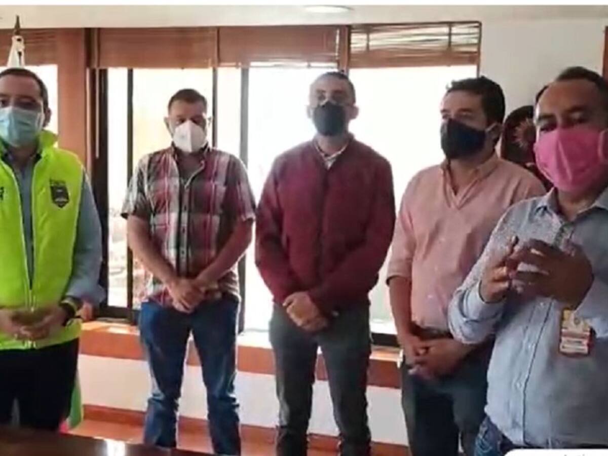 Alcaldes del Centro Sur de Caldas crean el Consejo Metropolitano de Crisis