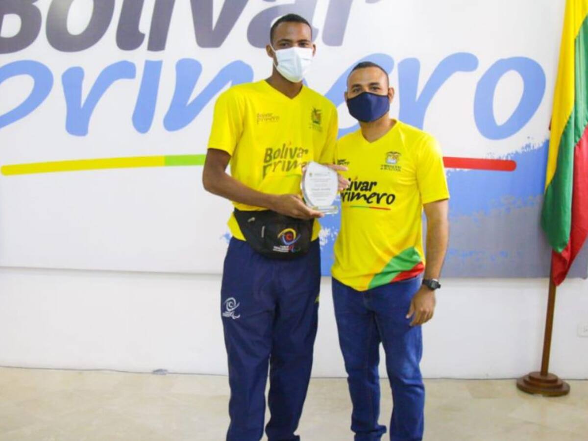 Paraatleta bolivarense recibe reconocimiento por sus logros