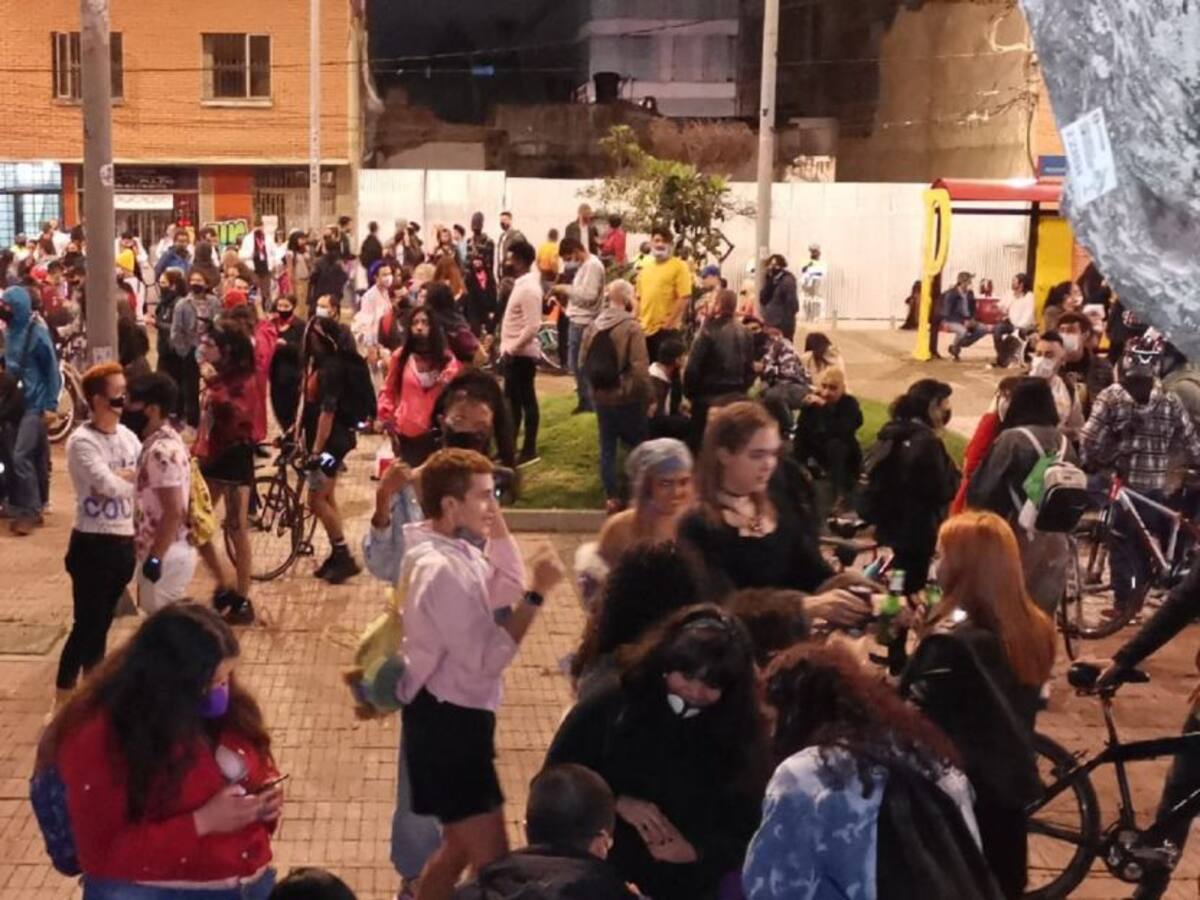 Multitudinaria marcha se presenta este viernes en Bogotá