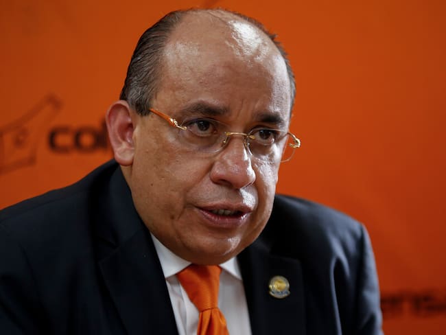 Procuraduría investiga al rector de la UNAD por irregularidades en proyecto con recursos públicos