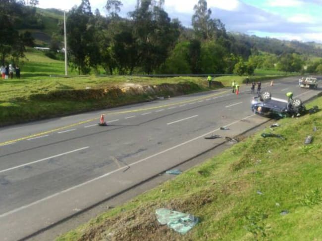 Accidente de tránsito deja herido al alcalde de Susacón, Boyacá y muerto a su conductor
