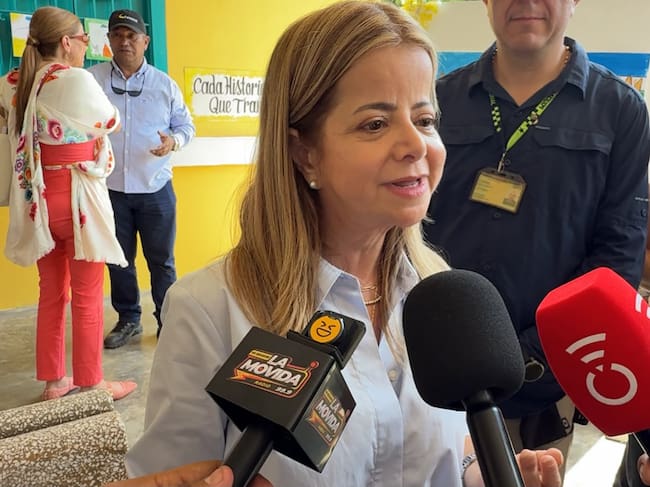 Desde Aracataca, Magdalena, Elsa Noguera habló sobre la recuperación vial tras el terremoto. Foto: David Echavez