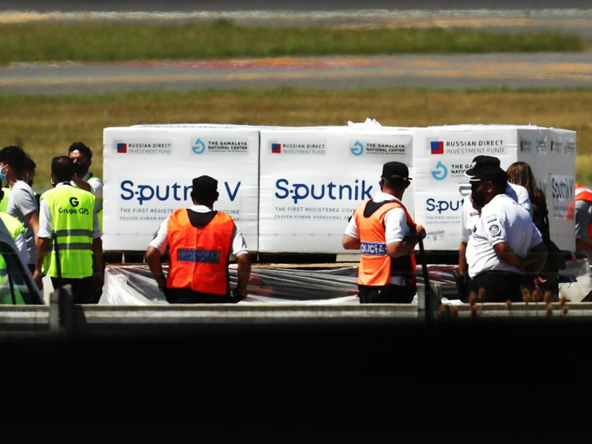 Argentina empezó vacunación con fármaco Sputnik V
