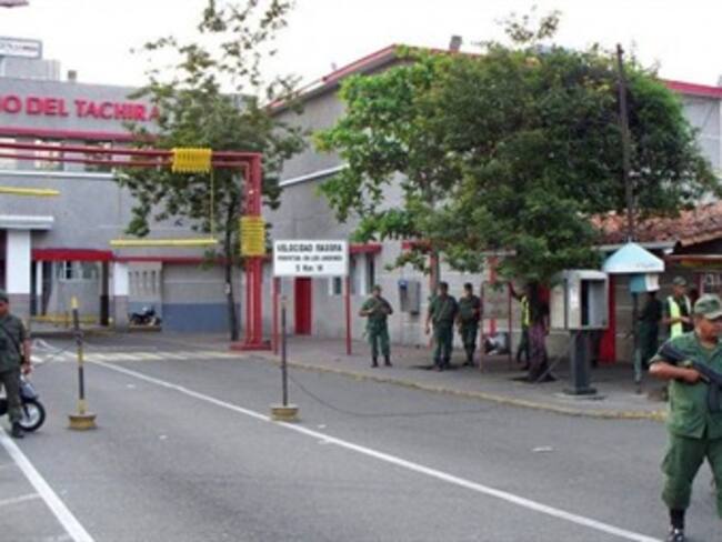 Venezuela afirma que no hay grupos irregulares en la frontera