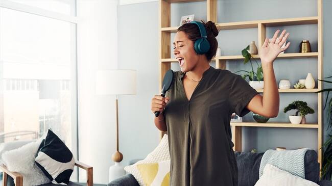 ¿Usted para qué situación dedicaría hoy una canción de despecho?. Foto: Getty Images / Nicola Katie