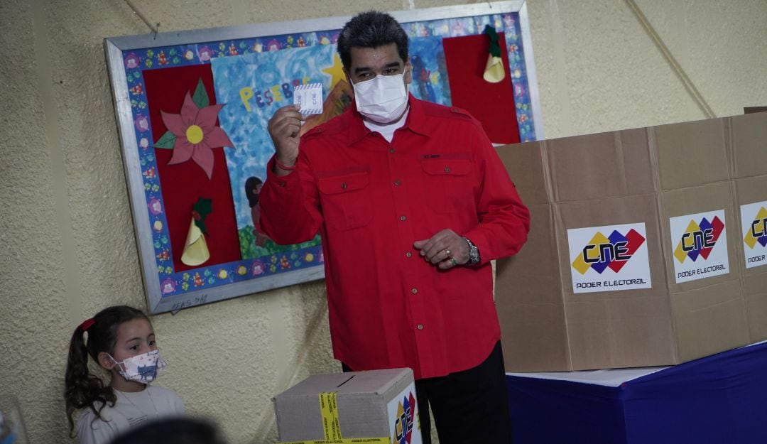 Autoridades electorales truncaron posibilidad de llegar a referendo 