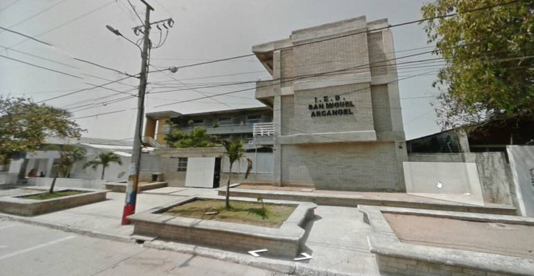 Colegio San Miguel Arcangel, barrio La Luz, Barranquilla.